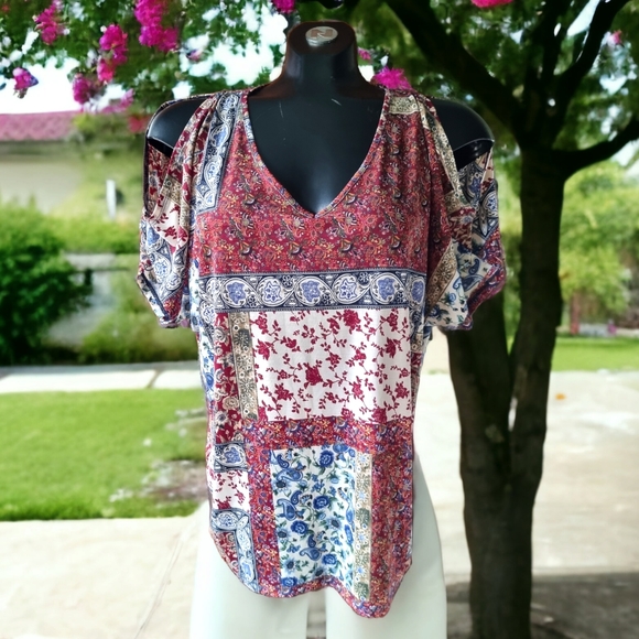 Naif Floral & Paisley Cold Shoulder Top - Picture 1 of 9